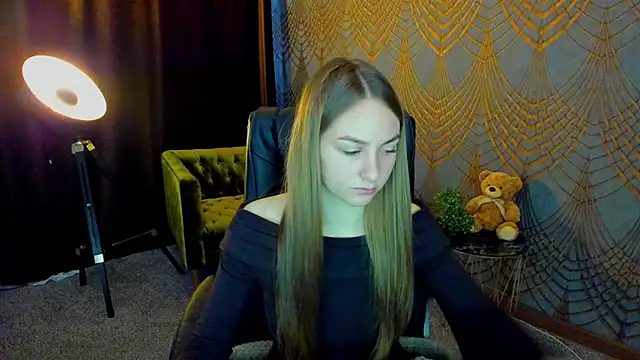MilaAddams online show from May 2026 05:37:02 AM