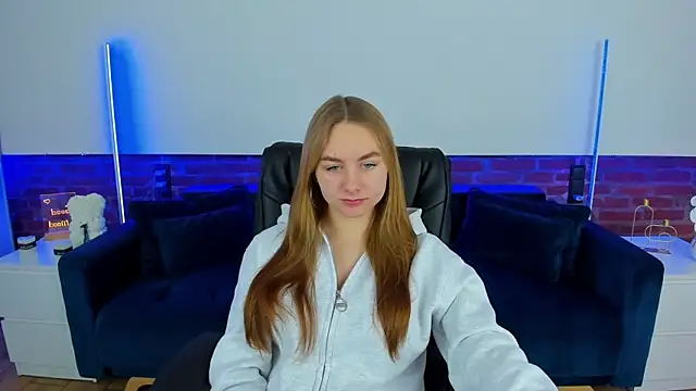MilaAddams online show from February 2026 06:42:01 AM