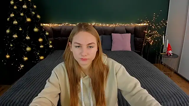 MilaAddams online show from December 2025 06:45:01 AM