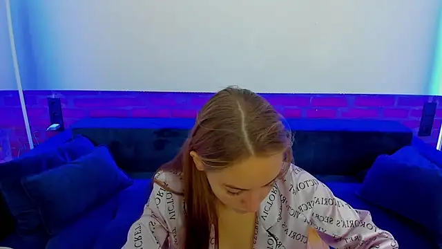 MilaAddams online show from November 2025 06:39:01 AM