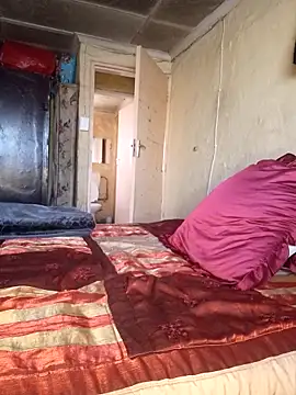 Hluga 25 online show from November 2025 04:02:01 AM