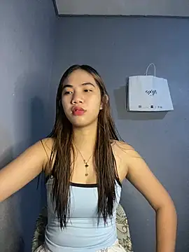 Snapshot of Shy_SexyLady chatting on May 2026 11:50:01 AM Shy SexyLady online show from May 2026 11:50:01 AM