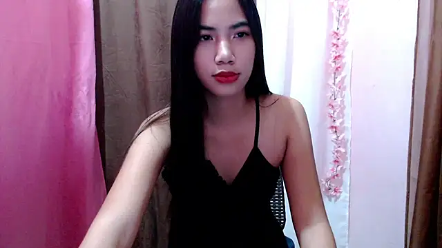 Snapshot of Shy_SexyLady chatting on October 2025 04:58:01 AM Shy SexyLady online show from October 2025 04:58:01 AM