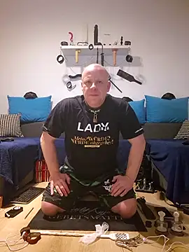 Sklave-Sille online show from February 2026 06:07:02 PM