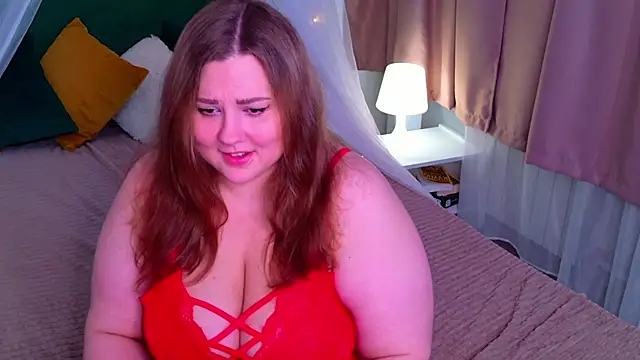 JulieGrin online show from September 2025 05:23:02 AM