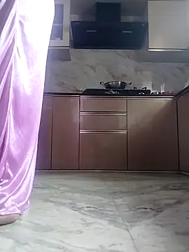 NehaQn online show from September 2025 04:04:02 AM