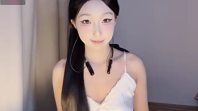 Snapshot of Winnie666- chatting on September 2025 02:06:01 PM Winnie666- online show from September 2025 02:06:01 PM