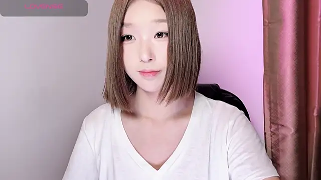 Snapshot of Winnie666- chatting on October 2025 12:04:01 PM Winnie666- online show from October 2025 12:04:01 PM