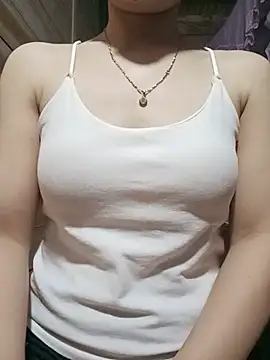 LucyyLy online show from June 2026 11:09:01 PM