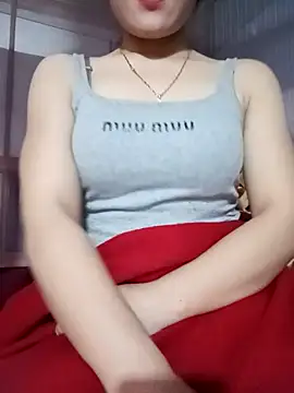 LucyyLy online show from December 2025 11:45:01 AM