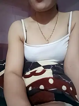 LucyyLy online show from January 2026 01:31:01 AM