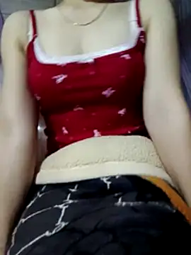 LucyyLy online show from December 2025 11:33:02 AM