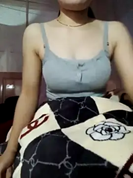 LucyyLy online show from November 2025 11:59:01 PM