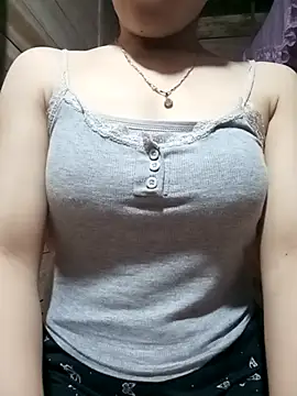 LucyyLy online show from May 2026 12:22:02 PM