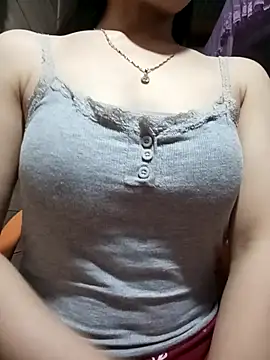 LucyyLy online show from March 2026 11:49:01 PM