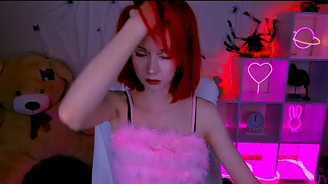 KimBoydd online show from October 2025 08:11:02 AM