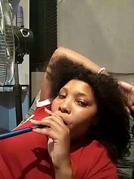 freakynyashXxXx online show from October 2025 04:30:02 PM