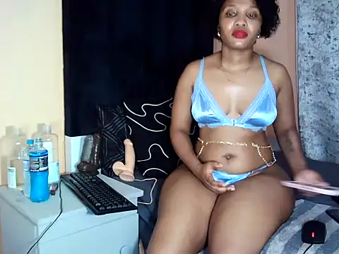 Snapshot of freakynyashXxXx chatting on November 2025 08:24:02 PM freakynyashXxXx online show from November 2025 08:24:02 PM