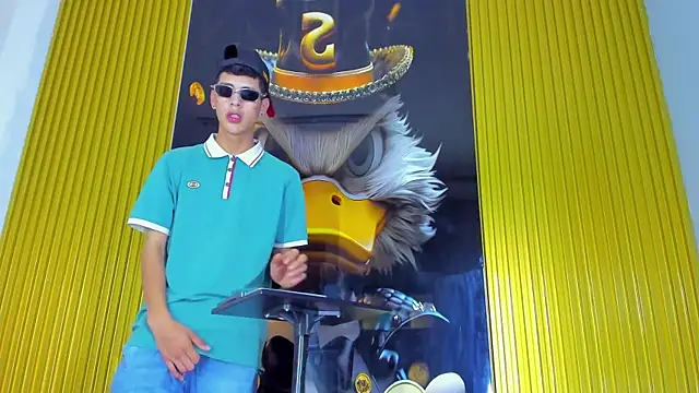 Snapshot of Dante_Brown1_ chatting on October 2025 09:47:01 PM Dante Brown1 online show from October 2025 09:47:01 PM