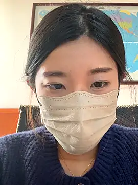 Snapshot of Lulu125216 chatting on November 2025 05:28:02 AM Lulu125216 online show from November 2025 05:28:02 AM