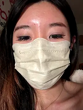 Snapshot of Lulu125216 chatting on November 2025 05:24:02 PM Lulu125216 online show from November 2025 05:24:02 PM