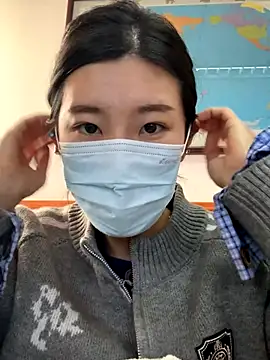 Snapshot of Lulu125216 chatting on November 2025 04:49:02 AM Lulu125216 online show from November 2025 04:49:02 AM