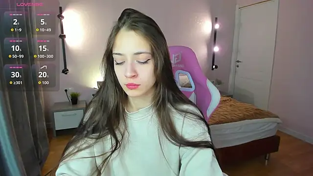 Snapshot of Belle_Wa1ker chatting on November 2025 12:59:02 AM Belle Wa1ker online show from November 2025 12:59:02 AM