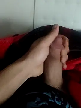 Snapshot of Yazaza1999 chatting on November 2025 10:37:02 AM Yazaza1999 online show from November 2025 10:37:02 AM