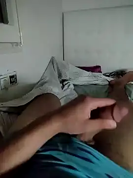 Snapshot of Yazaza1999 chatting on September 2025 12:02:02 AM Yazaza1999 online show from September 2025 12:02:02 AM