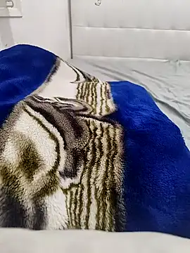 Snapshot of Yazaza1999 chatting on October 2025 01:12:02 PM Yazaza1999 online show from October 2025 01:12:02 PM