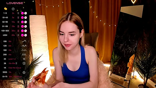 LillianShine online show from May 2026 02:19:02 AM
