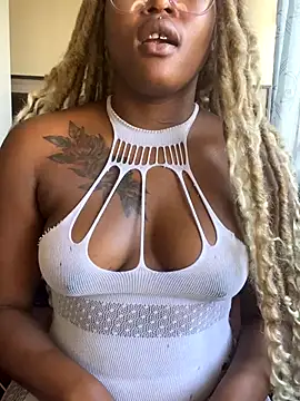 Snapshot of houseforsex chatting on October 2025 06:34:01 AM houseforsex online show from October 2025 06:34:01 AM