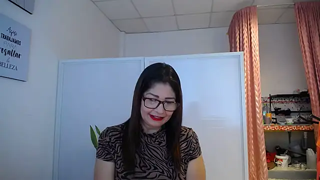 Manuela lara  online show from January 2026 02:53:01 PM