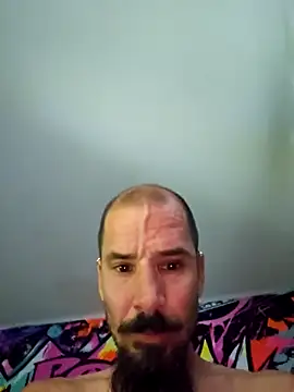 Snapshot of Ti-Pig chatting on October 2025 12:13:02 PM Ti-Pig online show from October 2025 12:13:02 PM