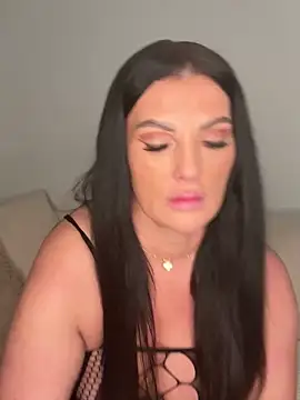 Nola Luxx-offiziell online show from October 2025 12:28:01 PM