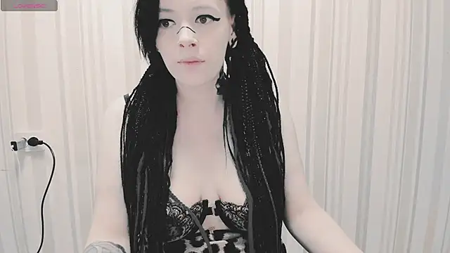 Polly Jameson online show from October 2025 07:19:02 AM