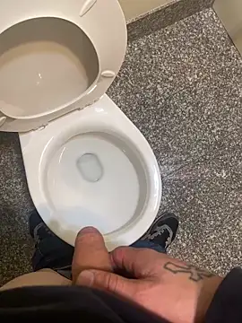 Pedro98801 online show from November 2025 04:18:01 AM