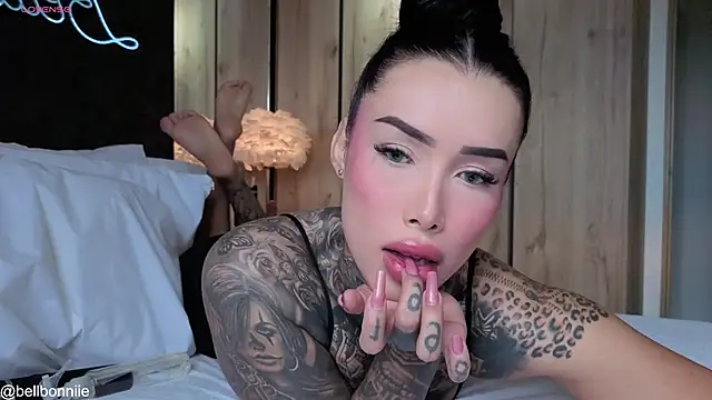 belllbonniie online show from May 2026 06:47:01 PM