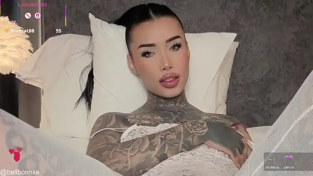 belllbonniie online show from March 2026 08:00:02 PM