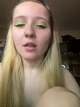Snapshot of Milana_Key chatting on October 2025 10:23:02 AM Milana Key online show from October 2025 10:23:02 AM
