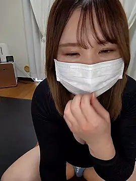 Snapshot of --MIYUKI chatting on December 2025 03:29:02 AM --MIYUKI online show from December 2025 03:29:02 AM