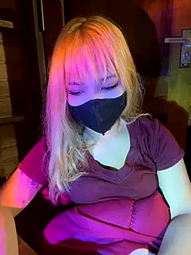 Snapshot of swallow-nice chatting on September 2025 05:19:02 PM swallow-nice online show from September 2025 05:19:02 PM