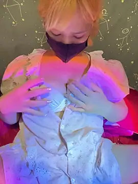 Snapshot of swallow-nice chatting on September 2025 07:57:01 AM swallow-nice online show from September 2025 07:57:01 AM