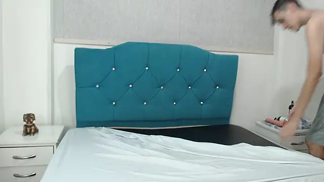 LuigiMarchetti online show from March 2026 08:04:02 PM