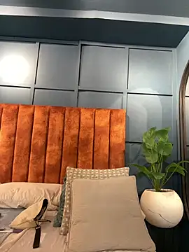 Tayler Kim online show from February 2026 04:40:01 PM