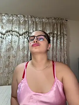 Tayler Kim online show from May 2026 06:55:02 PM