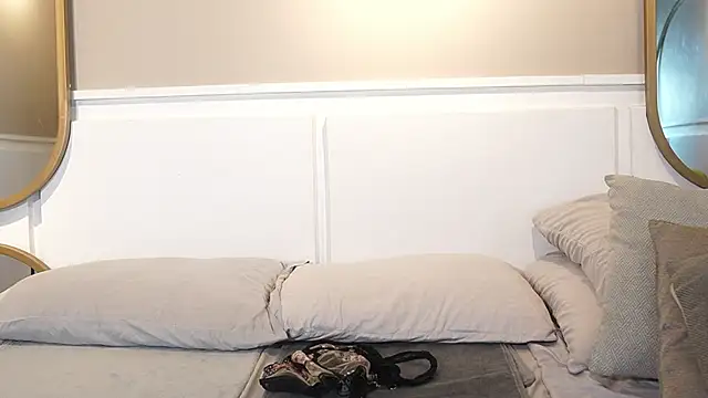 Tayler Kim online show from January 2026 07:10:02 PM