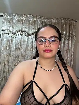 Tayler Kim online show from May 2026 05:57:02 PM