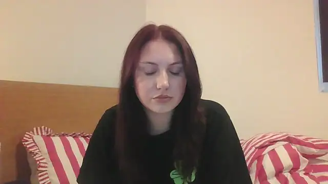RoseMaee online show from October 2025 03:55:02 PM