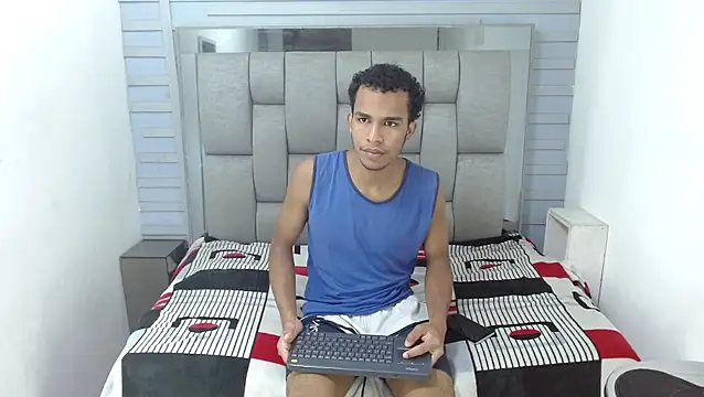 aston xvera online show from September 2025 08:29:01 PM